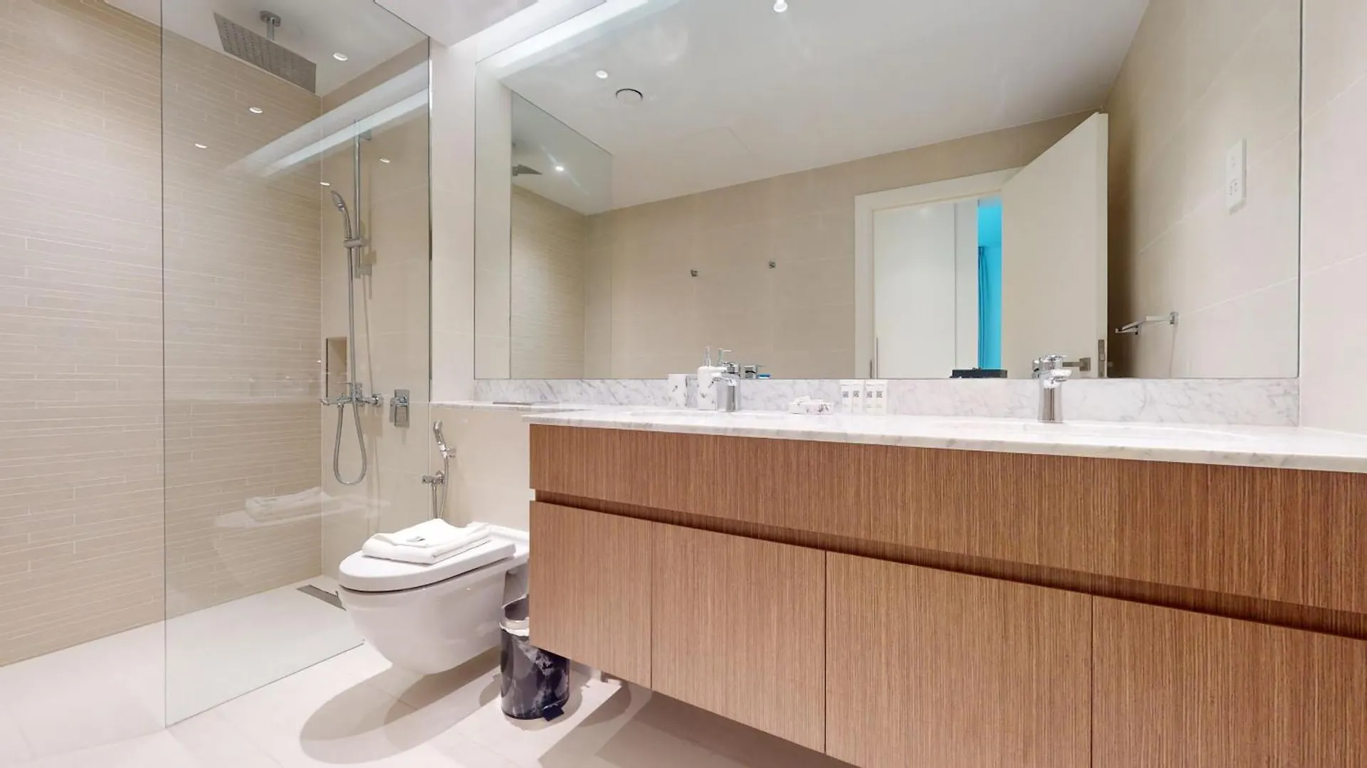 Primestay - La Rive 3 In Port De La Mer Dubai United Arab Emirates